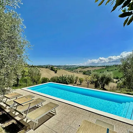 Rustic Escape With Dream Pool * Senigallia